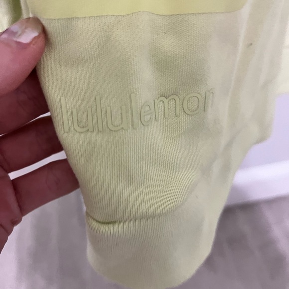 LULULEMON “PERFECTLY OVERSIZED CREW” - Crispin Green - Size 4 - Picture 4 of 4